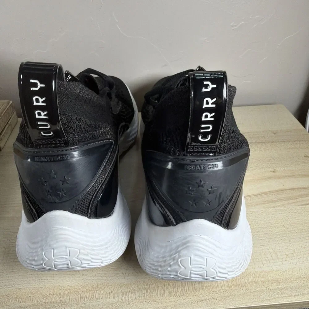 Under Armour Curry Flow 8 Black White Basketball Shoes Mens 8.5 Women’s 10